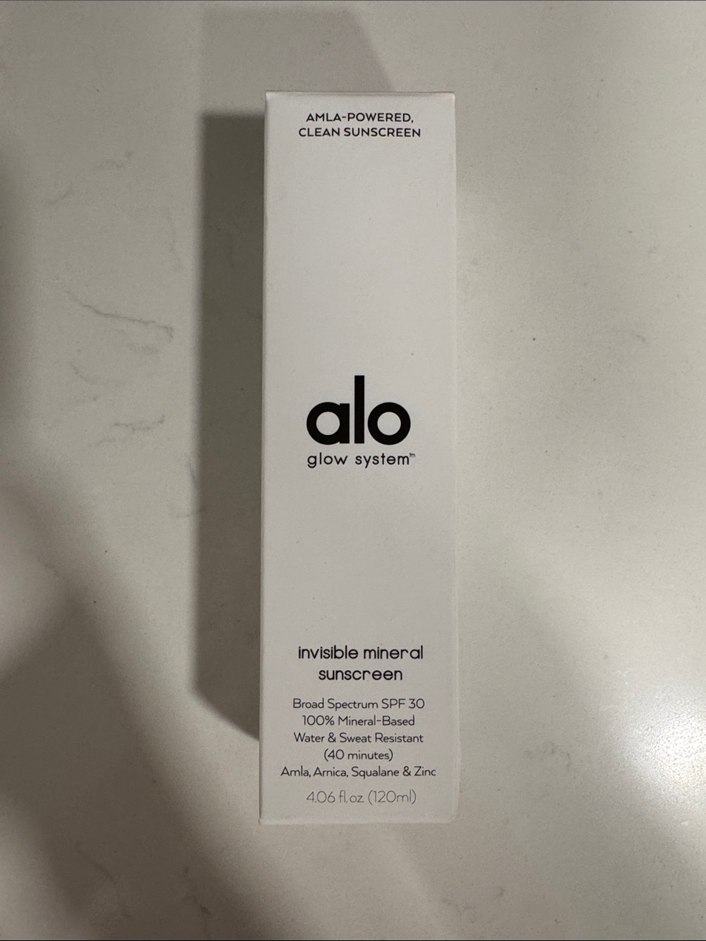 ALO Yoga Invisible Mineral Sunscreen - SPF 30